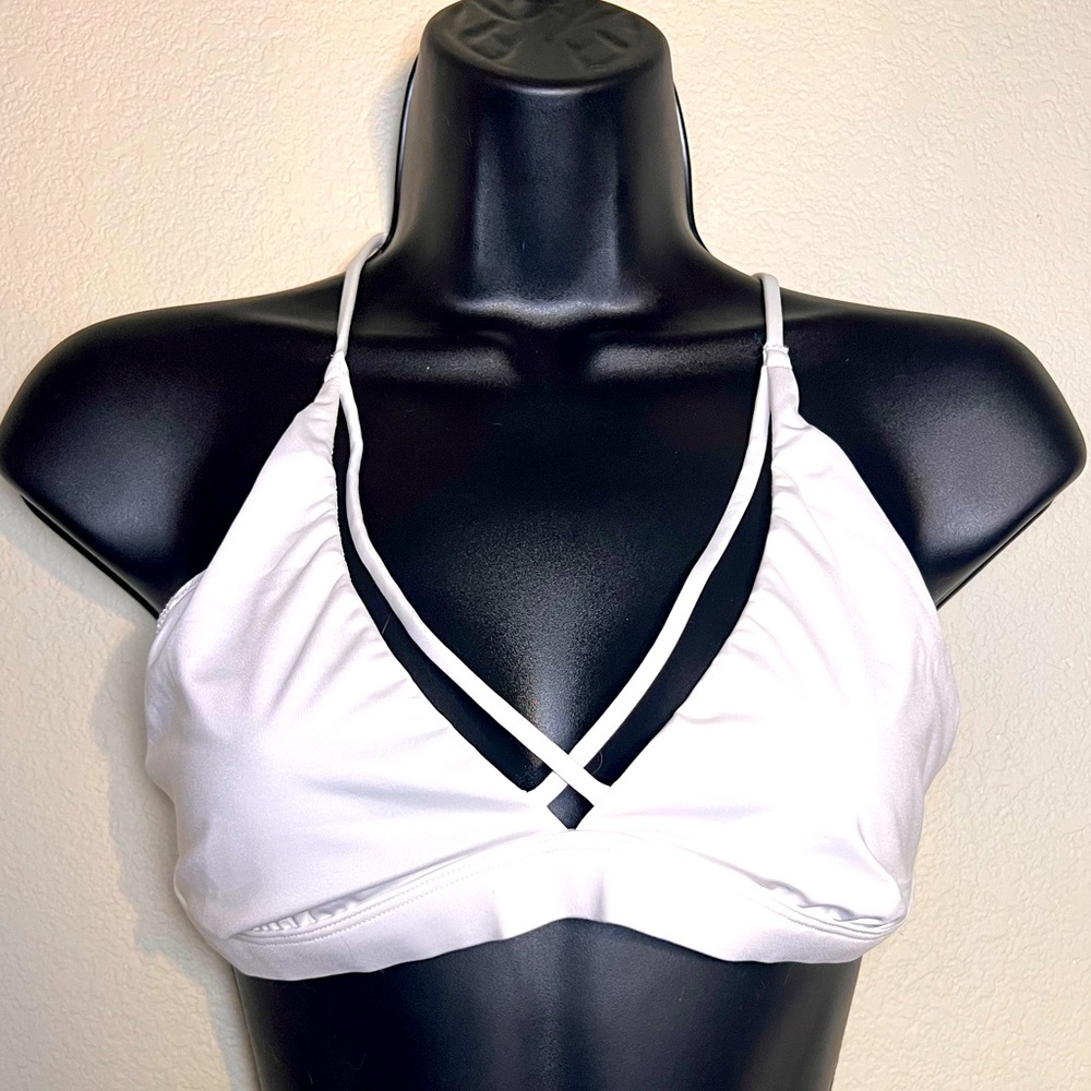 VS sports bra sz L